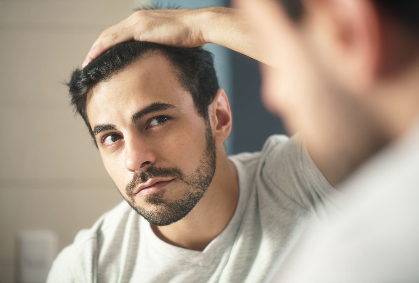 משווקים את עצמנו: מה הקשר בין שיער לבין ביטחון עצמי?